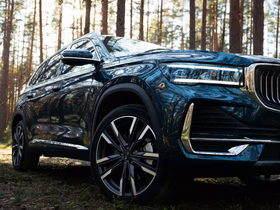 Автомобиль Geely