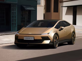 Hyundai  Ioniq V