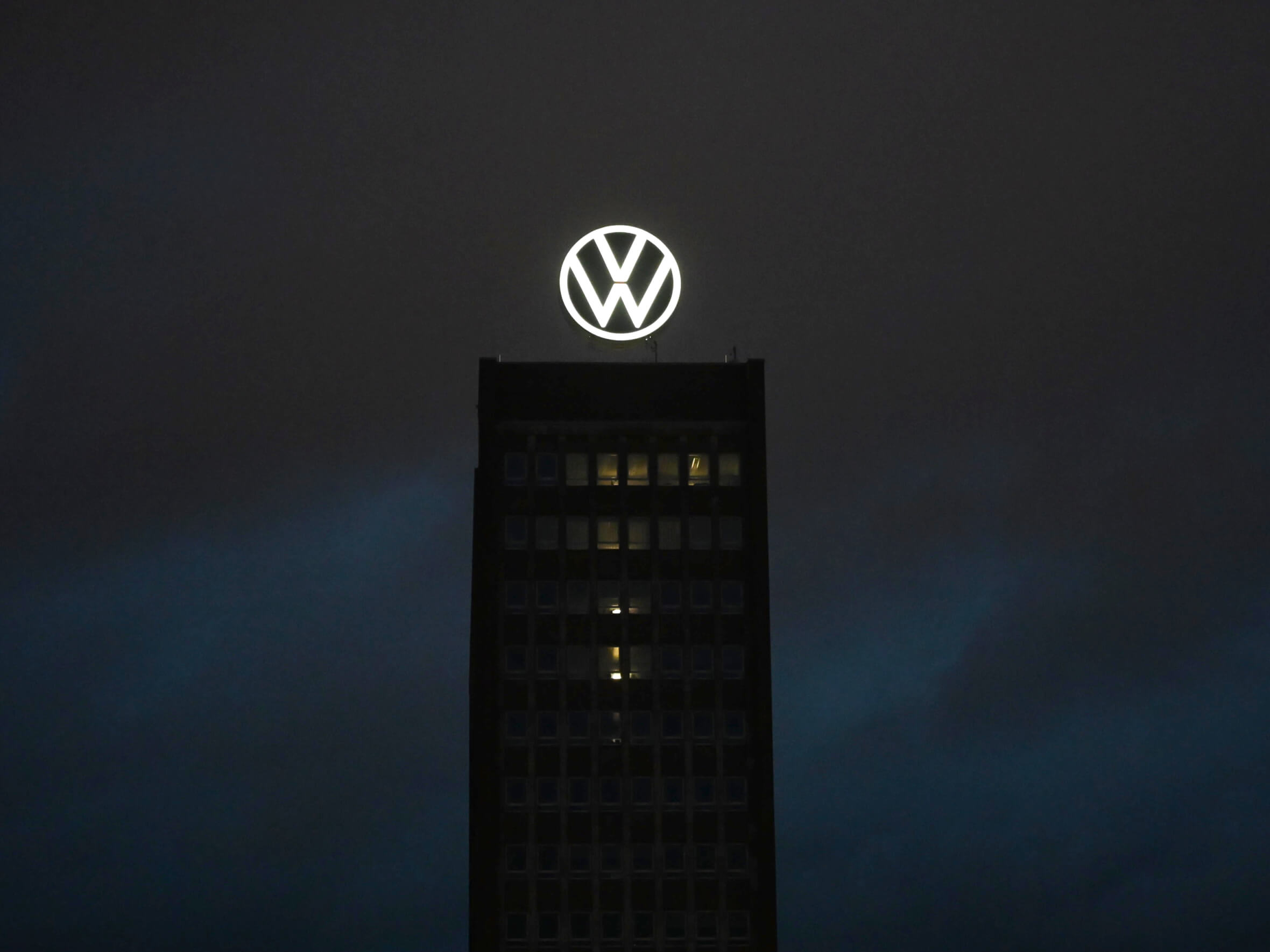 Volkswagen может сократить до 140 тыс. рабочих мест — профсоюз уже предупредил компанию о вероятных забастовках