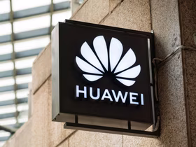 Вывеска Huawei