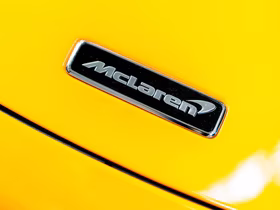 Логотип McLaren
