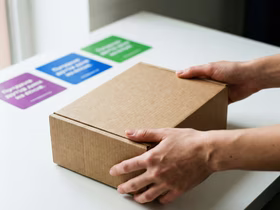 Минпромторг хочет отменить монобрендовые ПВЗ: в 2026-м на одной точке смогут работать сразу несколько маркетплейсов