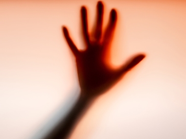 Больше половины жителей России заметили всплеск фейков в сети — 33% стало сложнее отличать правду и вымысел