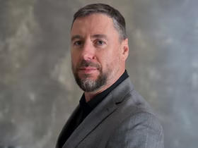 Владислав Бакальчук продал свою долю в 1% в Wildberries: компания перешла под полный контроль Татьяны Ким