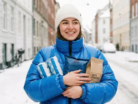 ФАС встала на сторону маркетплейсов: ведомство не поддержало идею приравнять цифровые платформы к торговым сетям