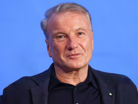 Герман Греф сообщил о сокращении штата Сбера на 20%: оптимизация связана с ИИ — и стала «шоком» внутри компании