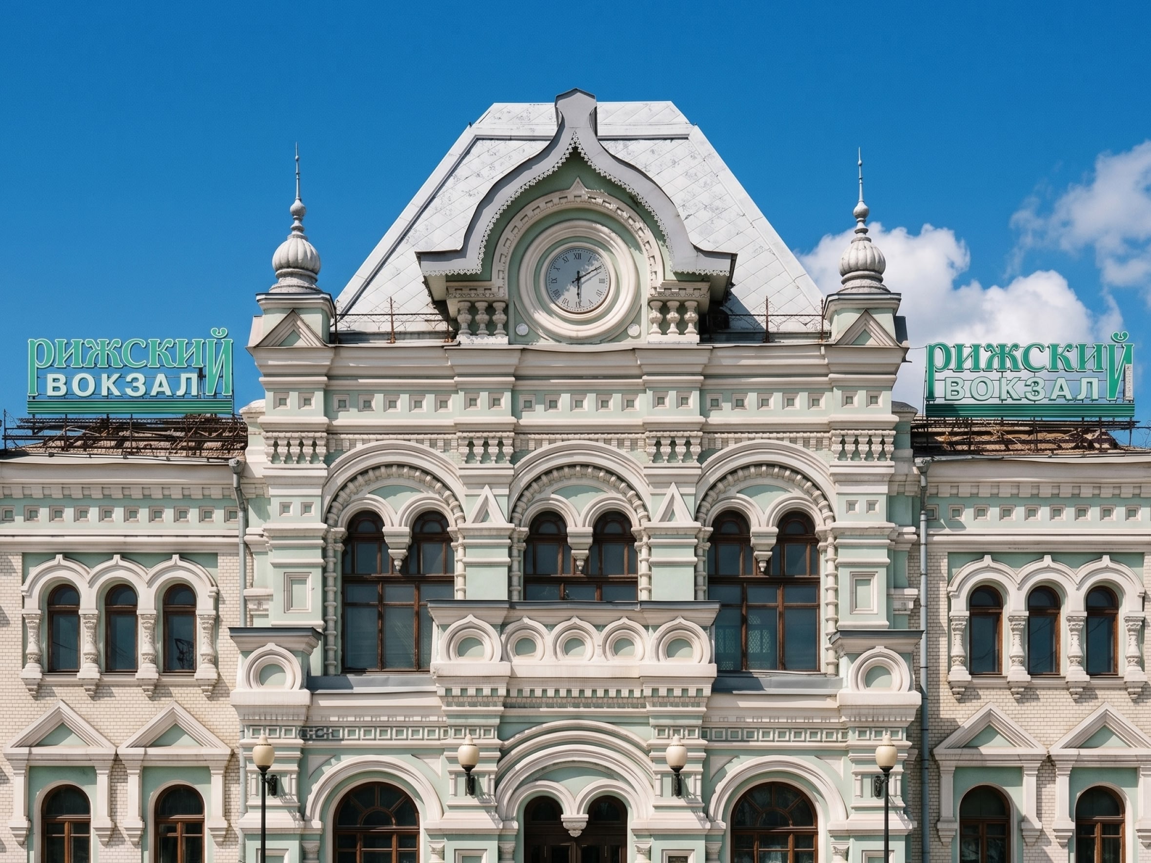 РЖД в третий раз выставили Рижский вокзал на продажу: стартовая цена не изменилась — 4 млрд ₽