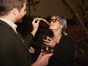 Празднование 14 февраля подорожало на 18%: свидание в День всех влюбленных обойдётся в среднем в 9 498 ₽