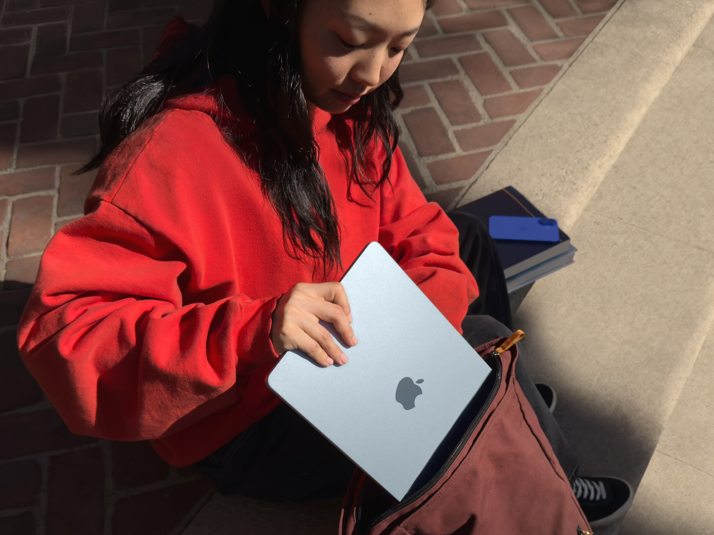 Apple готовит первый бюджетный Mac для студентов — ноутбук будет стоить меньше $1000 и выйдет уже в 2026 году