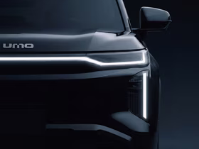 Автомобиль UMO 8
