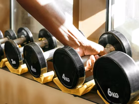 Выручка тренажёрных залов превысила 217 млрд ₽ в 2025 году: основная причина роста — подорожание абонементов