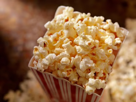 Кассовые сборы кинотеатров в 2025-м составили почти 50 млрд ₽: 77% выручки обеспечило российское кино