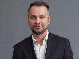 Мегамаркет назначил Ярослава Афанасьева коммерческим директором: ранее он занимал пост категорийного руководителя