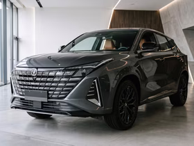 Автомобиль Changan