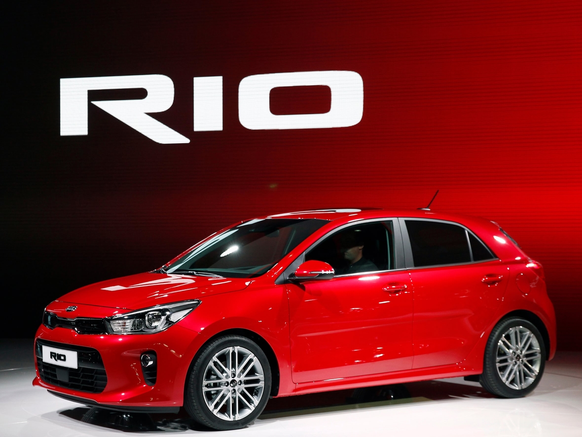 Средний чек автомобиля с пробегом в России — 1 млн ₽: в топе Kia Rio, Hyundai Solaris и LADA Vesta