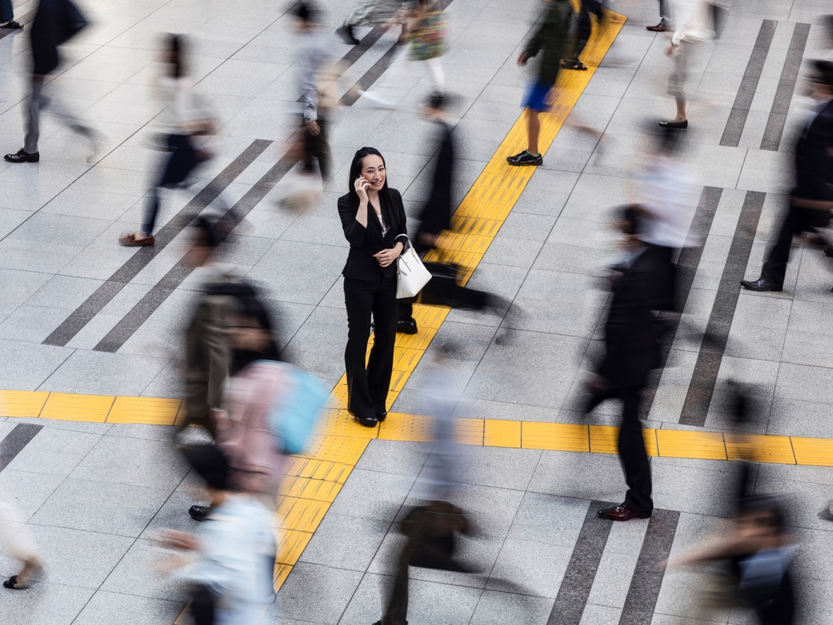 Нейросети берут на себя рекрутинг: HeadHunter, Сбер и Яндекс Практикум запустили ИИ-сервисы для помощи в найме