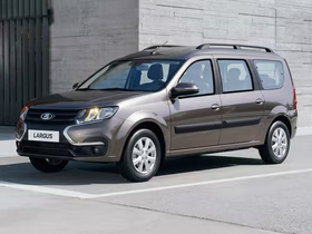 Автомобиль Lada Largus