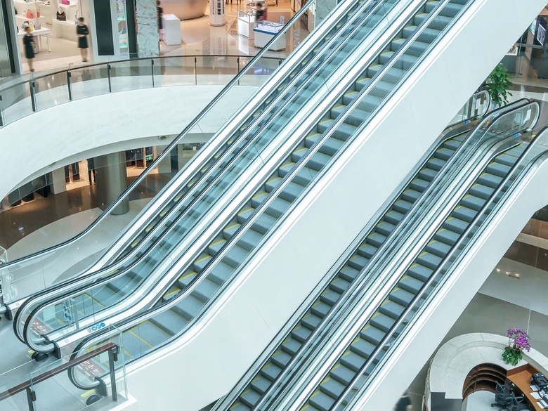 К концу 2025-го в России введут рекордное количество ТЦ за десятилетие — но в 2026-м прогнозируют спад