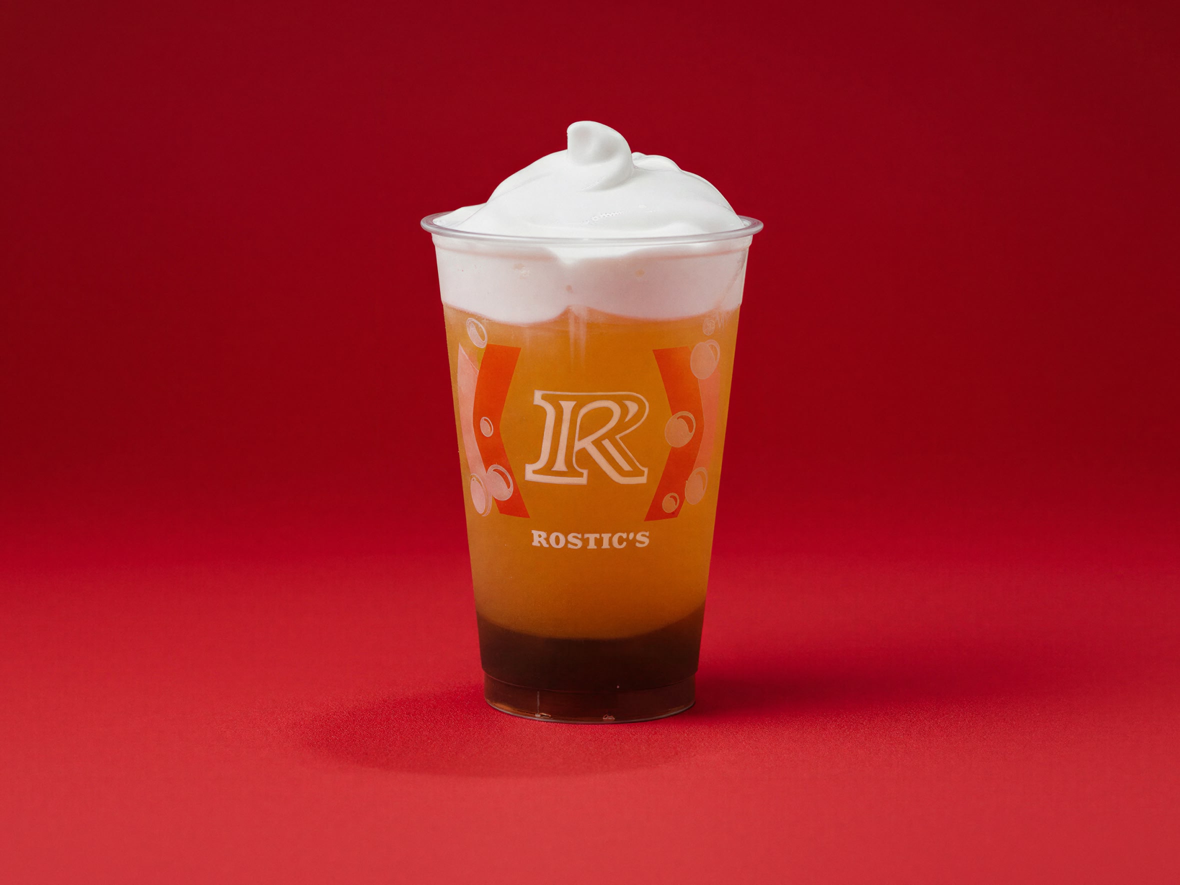 Латте на кокосовом и бабл-ти — теперь в ROSTIC’S: сеть запустила суббренд [R]Cafe с линейкой напитков и десертов