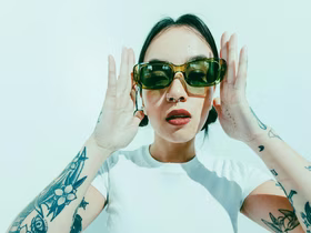 Блогеры заработали 1,1 млрд ₽ на рекламе через платформу VK AdBlogger в 2025-м: средний доход авторов вырос на 60%