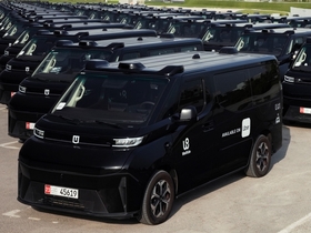 Uber запустила полностью беспилотные поездки в ОАЭ — первые автономные такси доступны в Абу-Даби