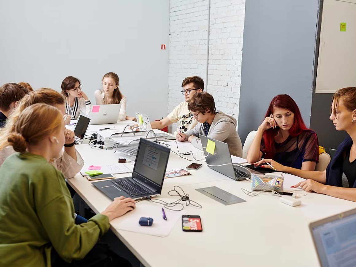 Что поколение Z считает самым важным в образовании – исследование