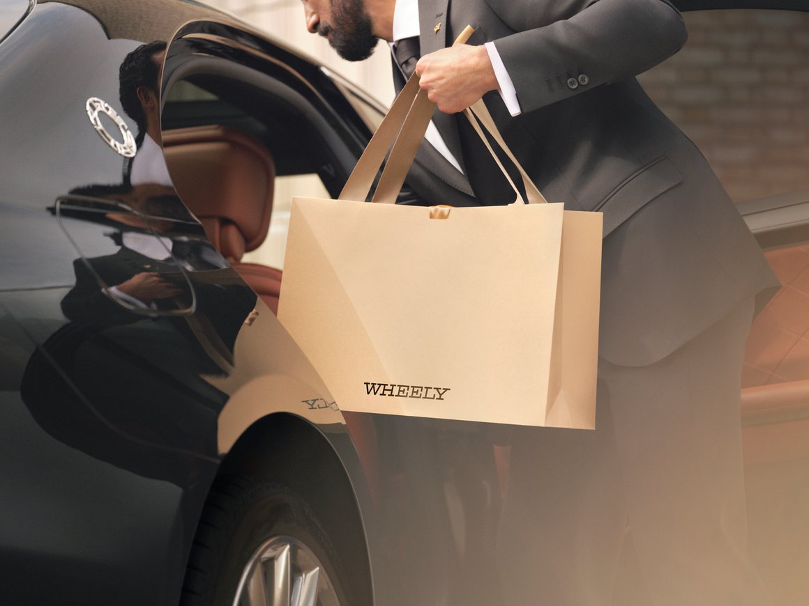 Сервис премиального такси Wheely начал предлагать услуги личного помощника