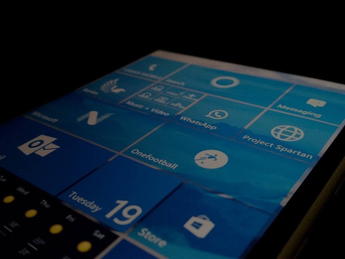 В Microsoft признали непопулярность Windows Phone и отложили развитие платформы
