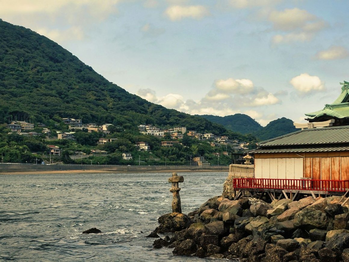 Города-призраки: почему в Японии более 8 млн заброшенных домов