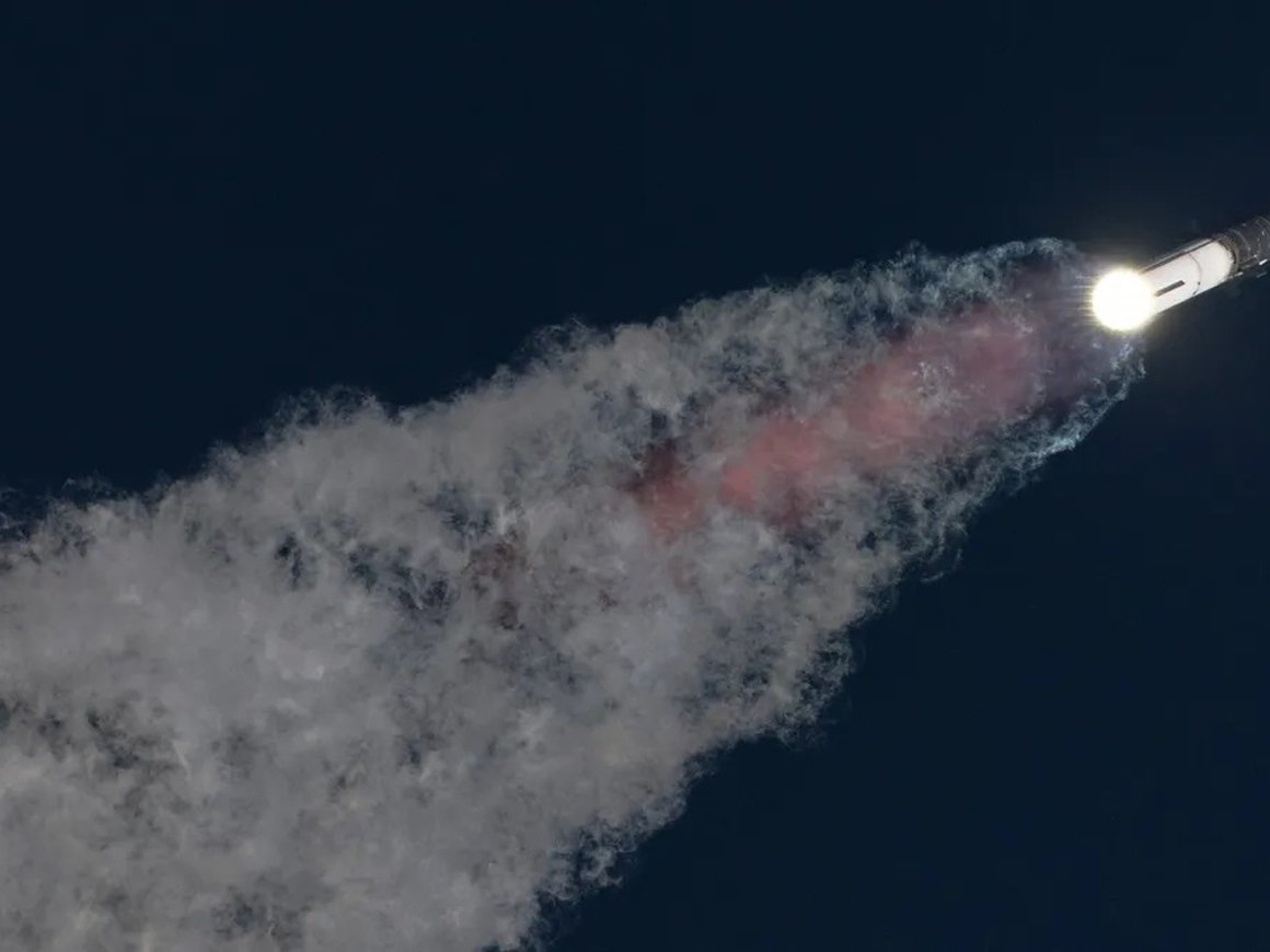 Отраслевой регулятор США расследует причины взрыва при запуске Starship