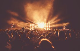 Доходы организаторов концертов и шоу в 2023 году будут на 38% ниже 2019 года — около 36,5 млрд рублей