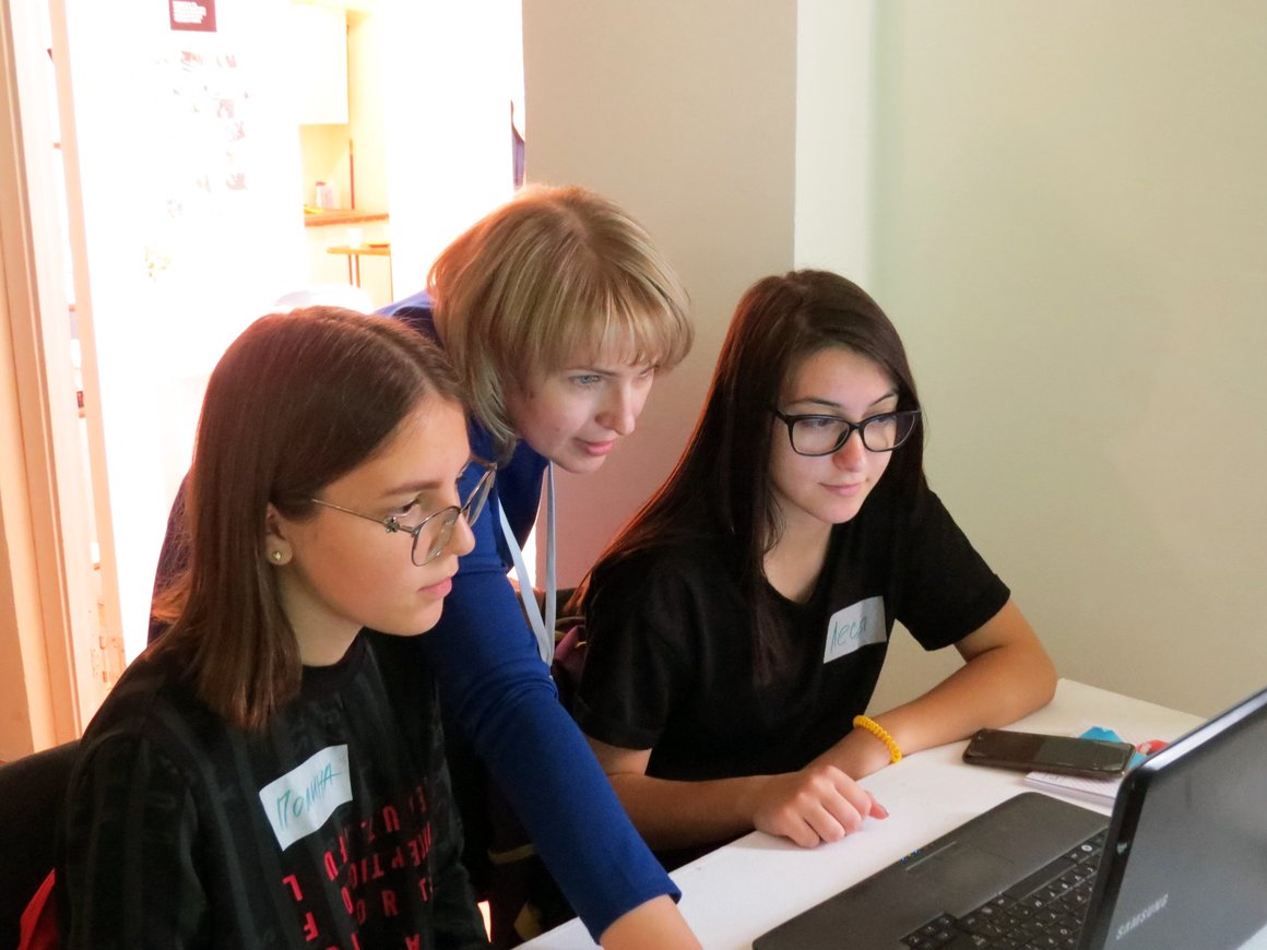 «Разрыв еще сильнее в небольшом заводском городе». Как бесплатная школа борется с социальным неравенством