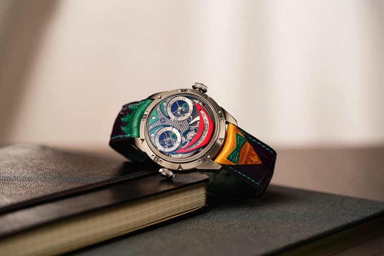 The “Konstantin Chaykin” factory presented a mechanical watch with the image of the Joker and Harley Quinn.