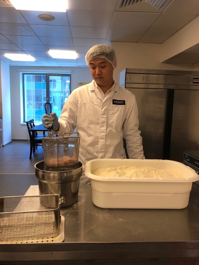 откуда столько курицы в кфс. 2019 06. откуда столько курицы в кфс фото. откуда столько курицы в кфс-2019 06. картинка откуда столько курицы в кфс. картинка 2019 06. Лаборатория 3D Bioprinting Solutions была основана в 2013 году для разработки и производства биопринтеров и материалов в области трехмерной биопечати. Среди ее соучредителей — один из основателей компаний «Инвитро» Александр Островский.