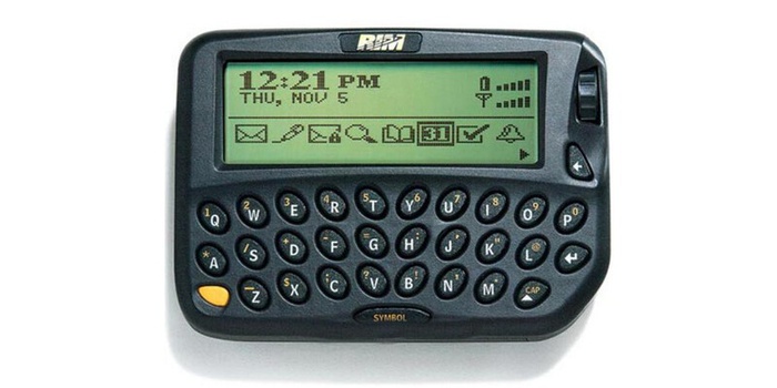 Pager BlackBerry 850
BlackBerry: how the market leader lost to iPhone and Android