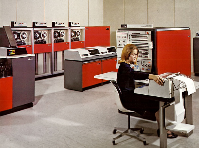 IBM System/360, мэйнфрейм, представленный в 1964 году