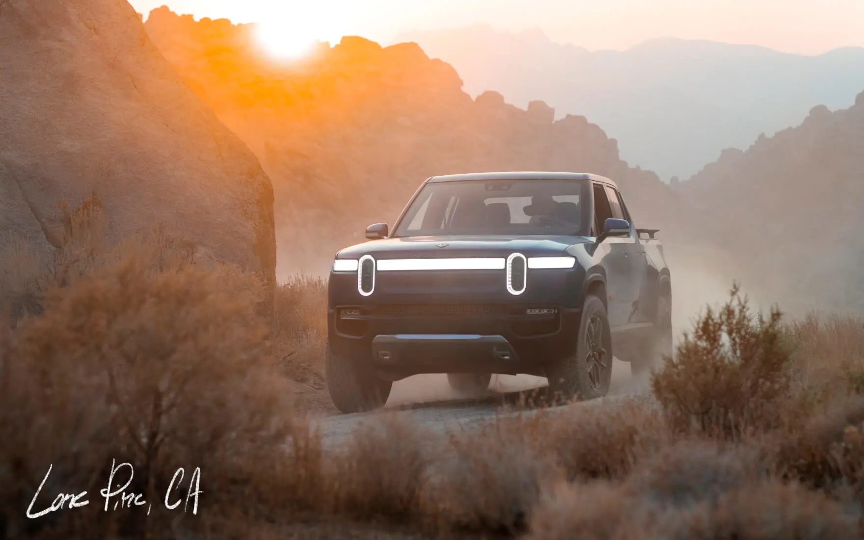 Автомобиль Rivian