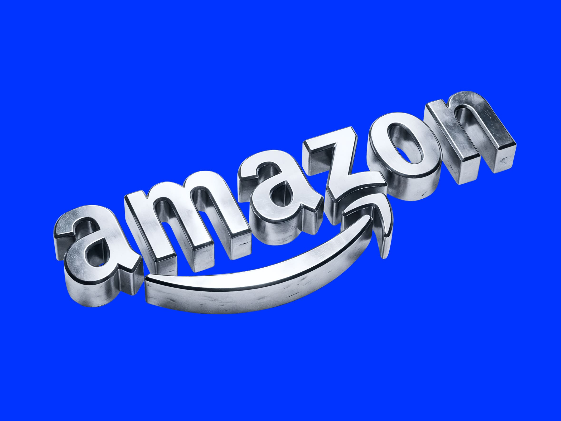 От книжного магазина в гараже до облака и ИИ: история Amazon