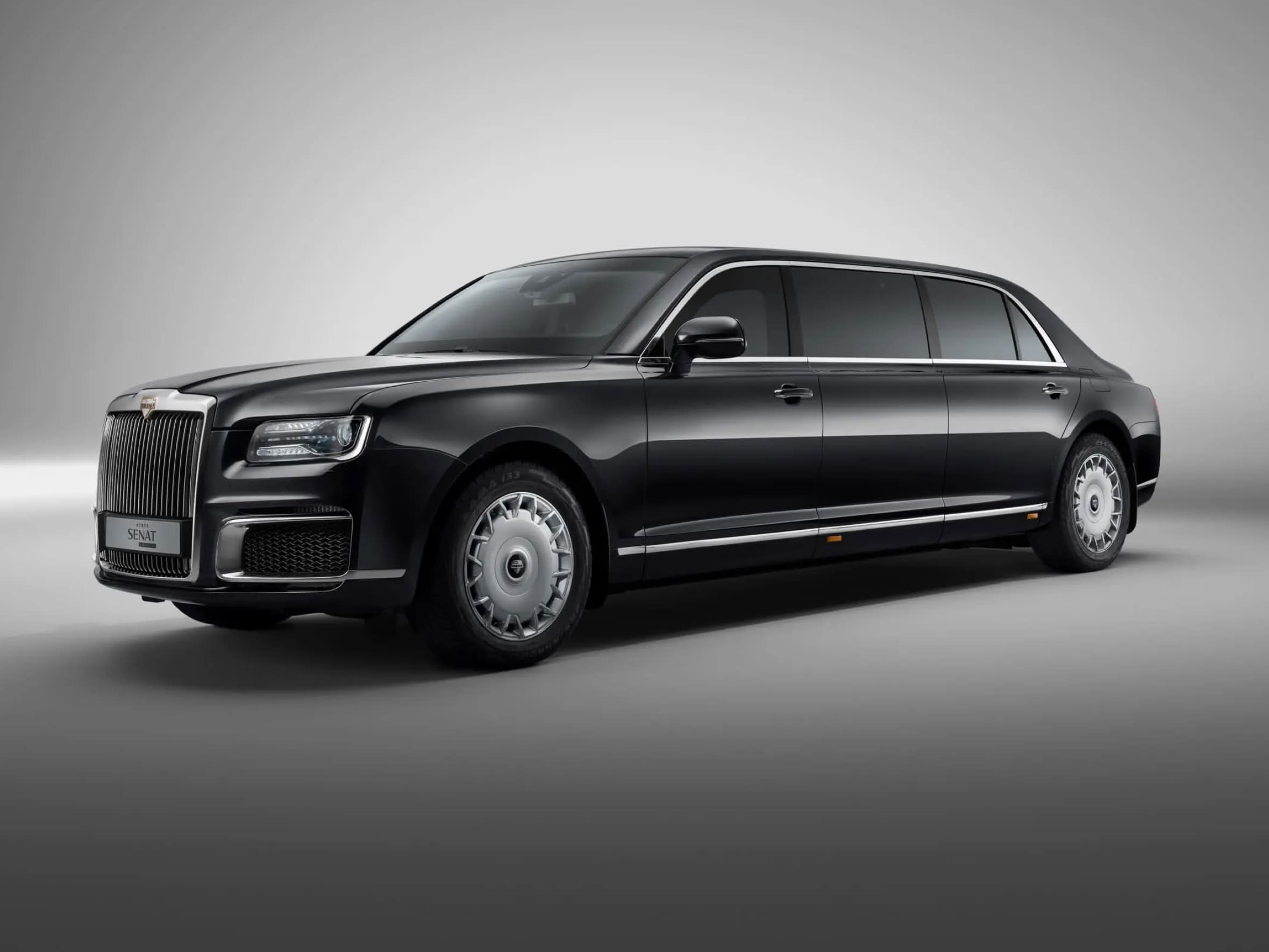 Источник: aurusmotors.com/aurus_limousine