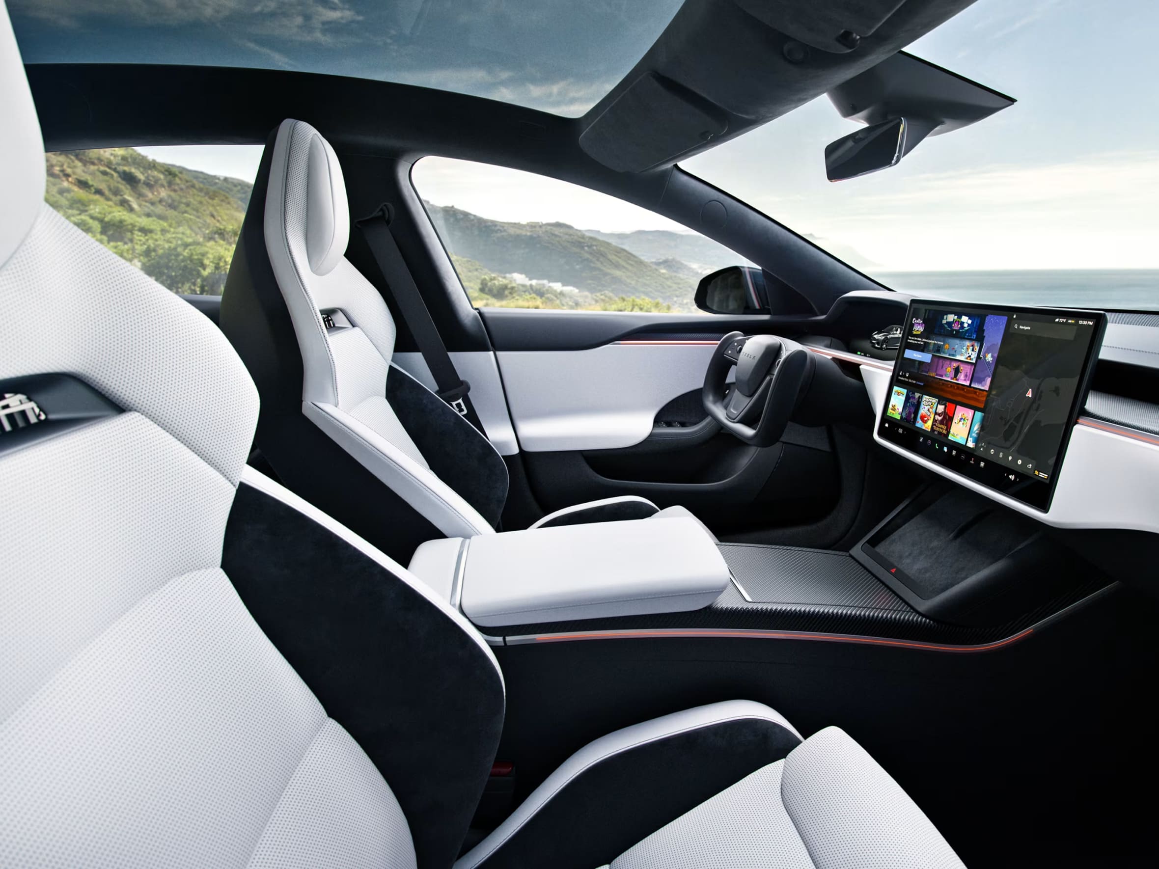 Салон автомобиля Tesla