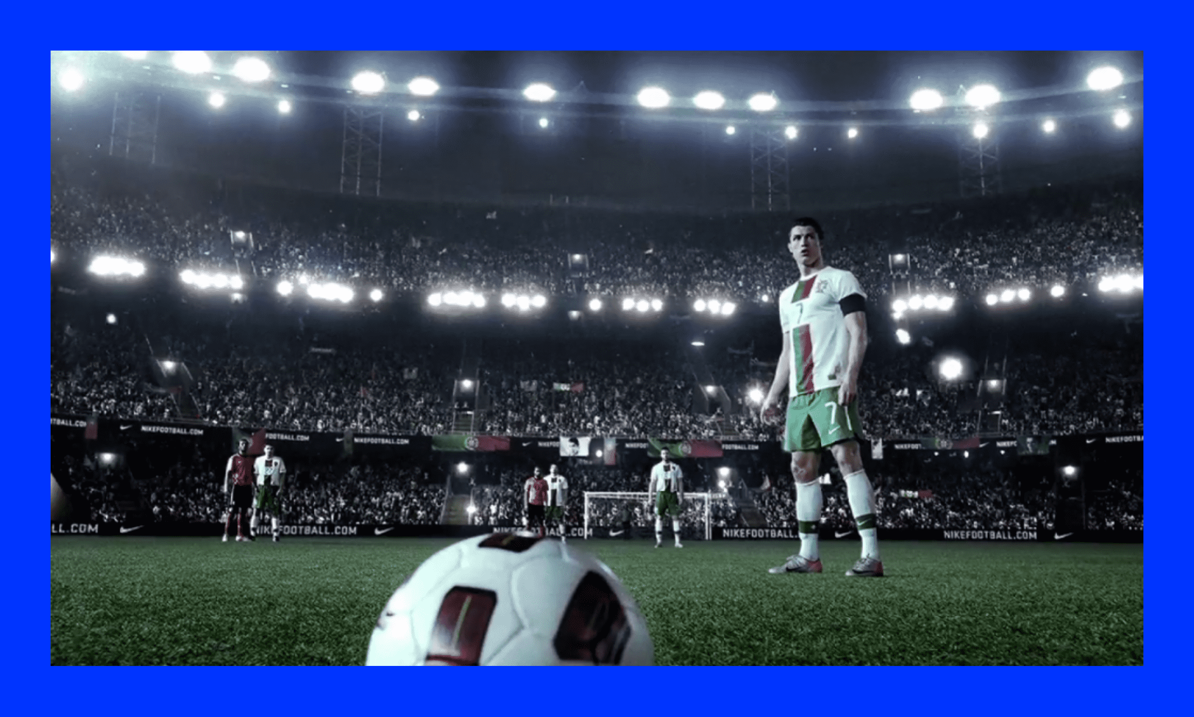 Фрагмент из рекламного ролика NIKE — Write the Future