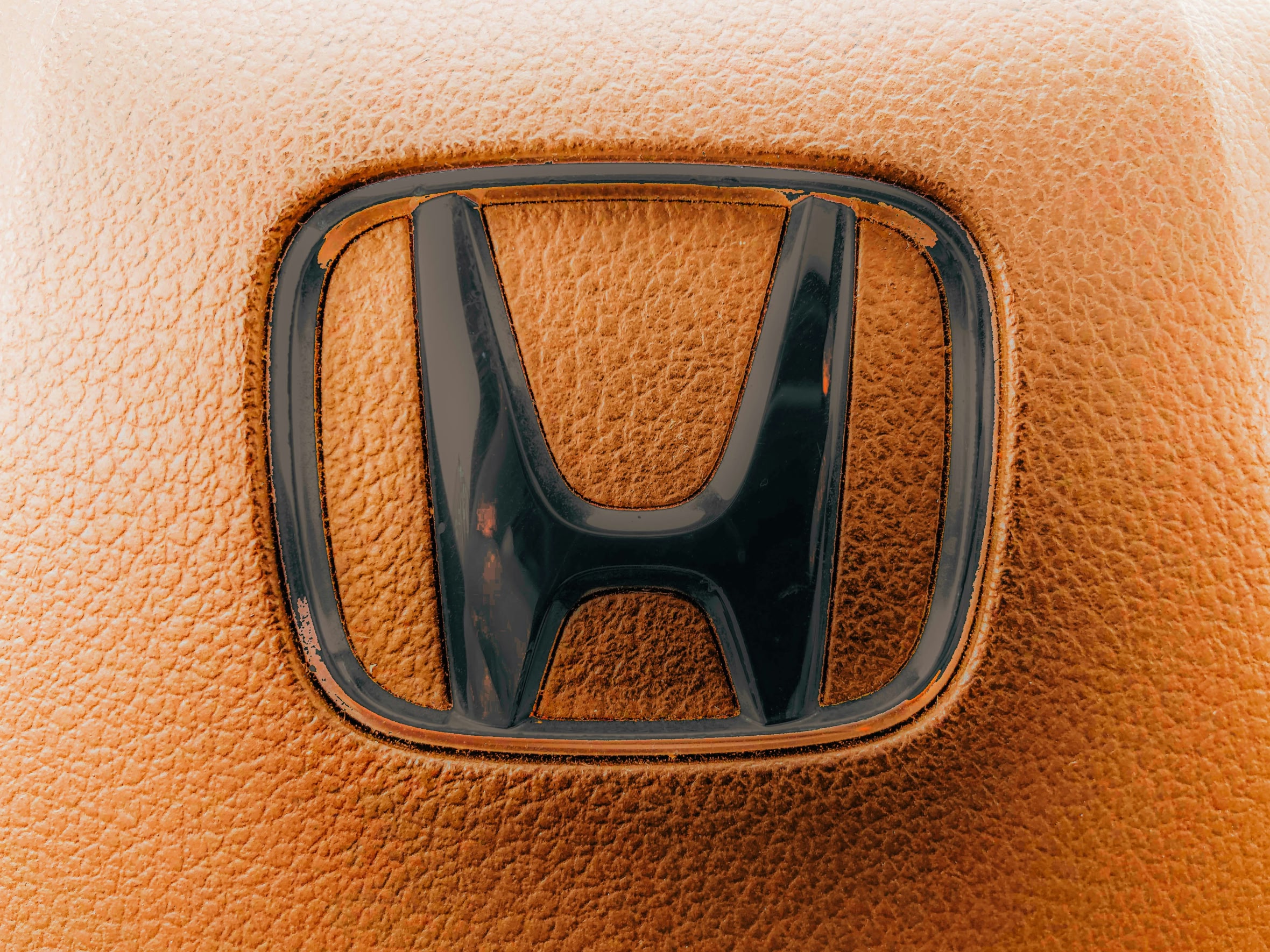 Honda впервые за 70 лет закроет финансовый год с убытком — потери могут достигнуть $4,3 млрд