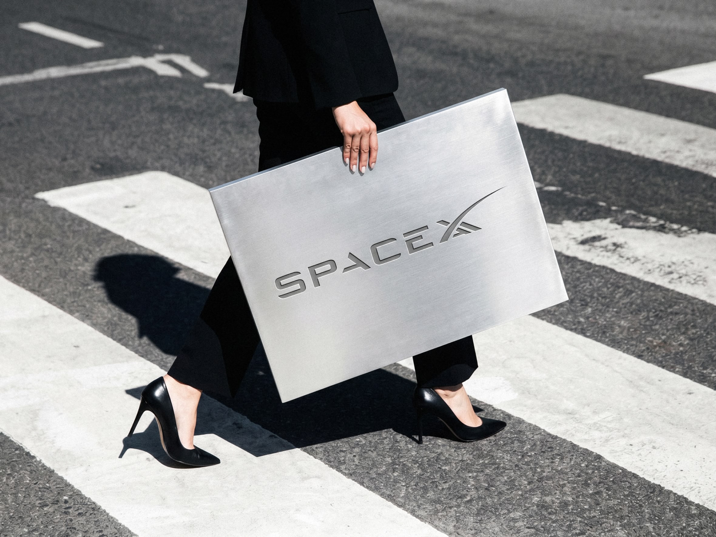 Илон Маск ликвидировал xAI — компания официально стала частью SpaceX и сменила название